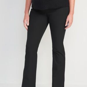 Old Navy Black Maternity Pixie Flare Pants